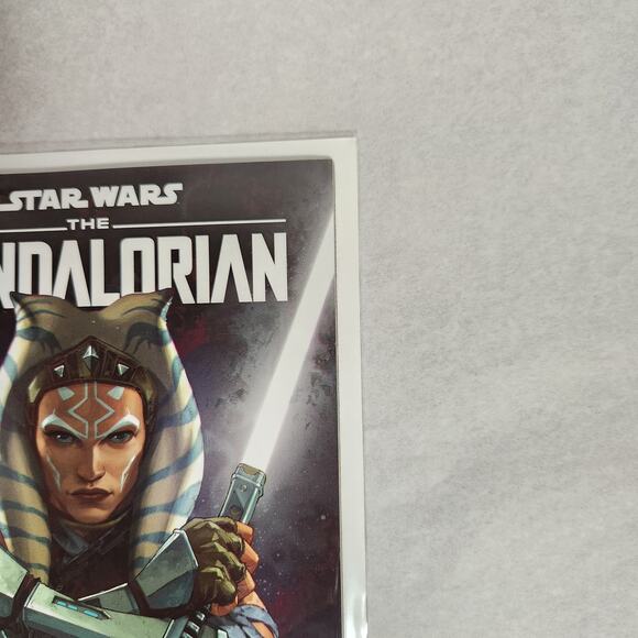 Marvel Star Wars The Mandalorian #5 Ahsoka Tano Kael Ngu Exclusive Variant NM - Picture 4 of 7